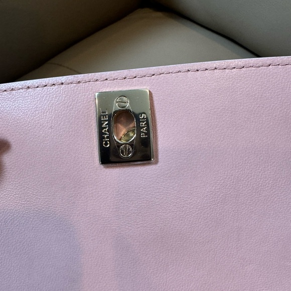 sold x Chanel Tweed & Pink Lambskin Classic Flap Bag - Picture 14 of 16